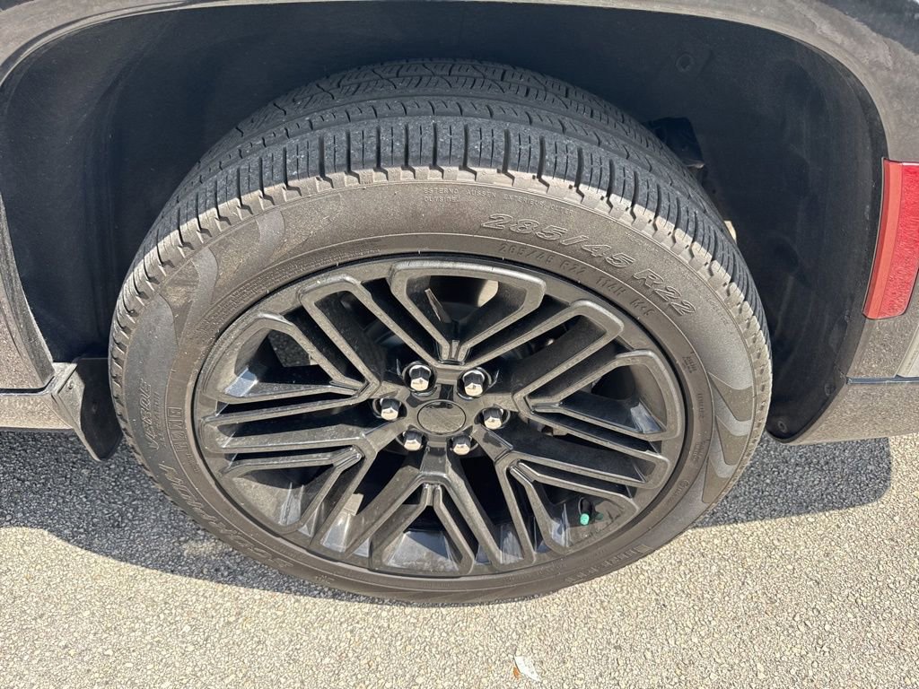 Used 2024 Jeep Wagoneer L 2WD image 6