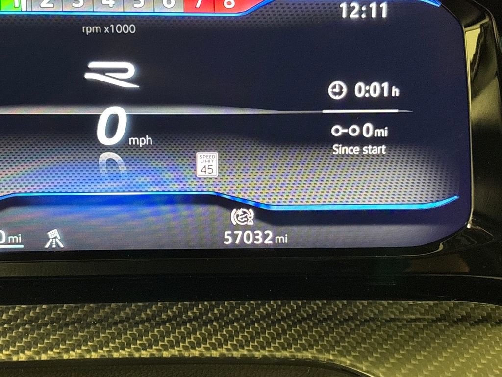 Used 2023 Volkswagen Golf 20th Anniversary Edition AWD/4WD image 34