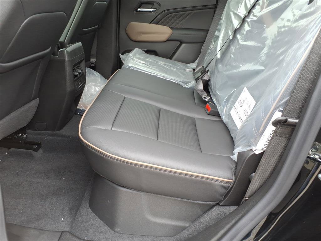 New 2026 GMC Canyon Denali image 11