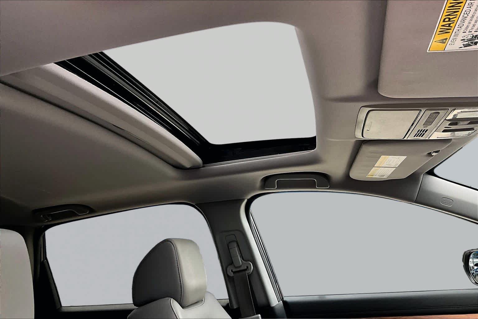 Used 2017 Honda CR-V EX-L image 13