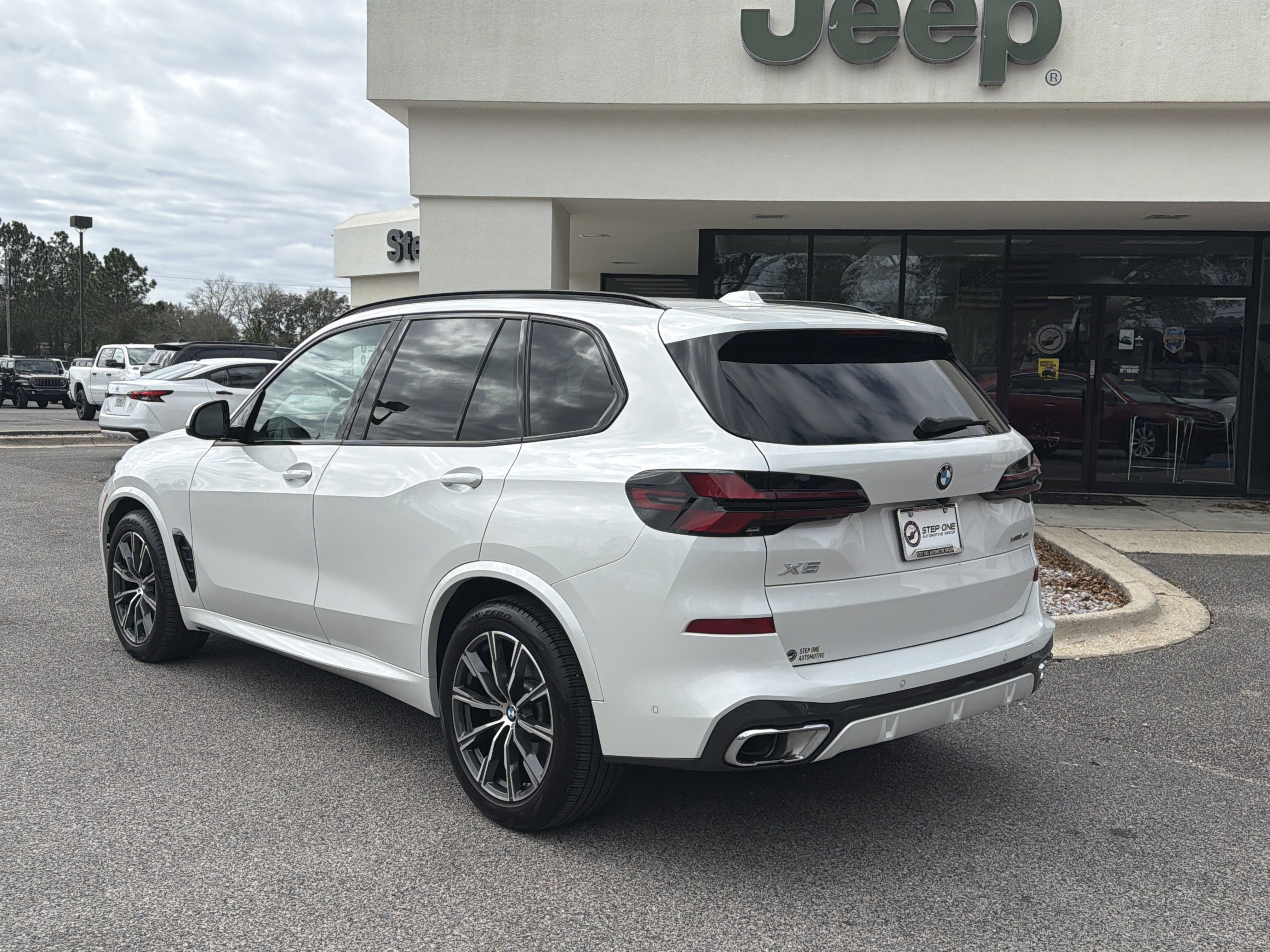 Used 2025 BMW X5 xDrive40i image 6