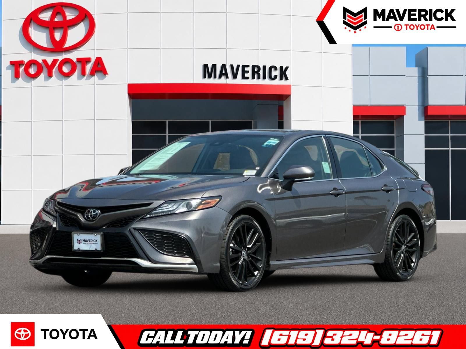 Used 2024 Toyota Camry XSE FWD image 1
