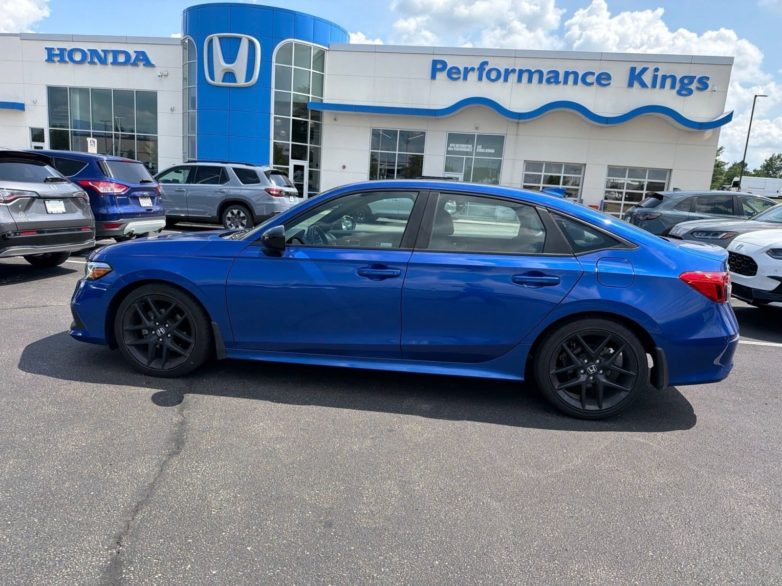 Used 2023 Honda Civic Sport image 14