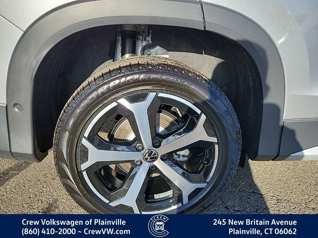 New 2026 Volkswagen Tiguan SE image 19