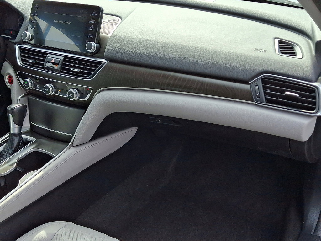 Used 2018 Honda Accord EX-L image 12