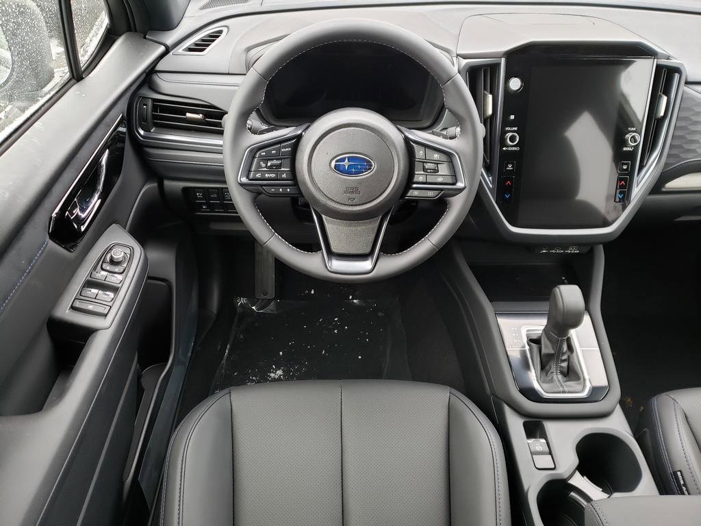 New 2025 Subaru Forester Limited image 9