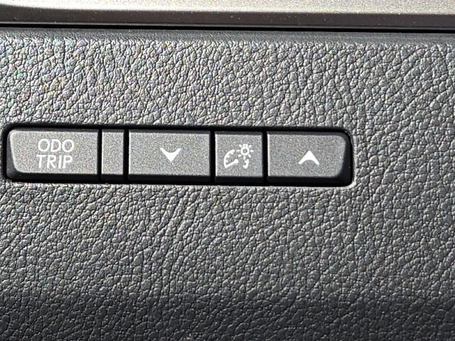 Used 2024 Lexus GX 550 w/ Cold Area Package AWD/4WD image 16