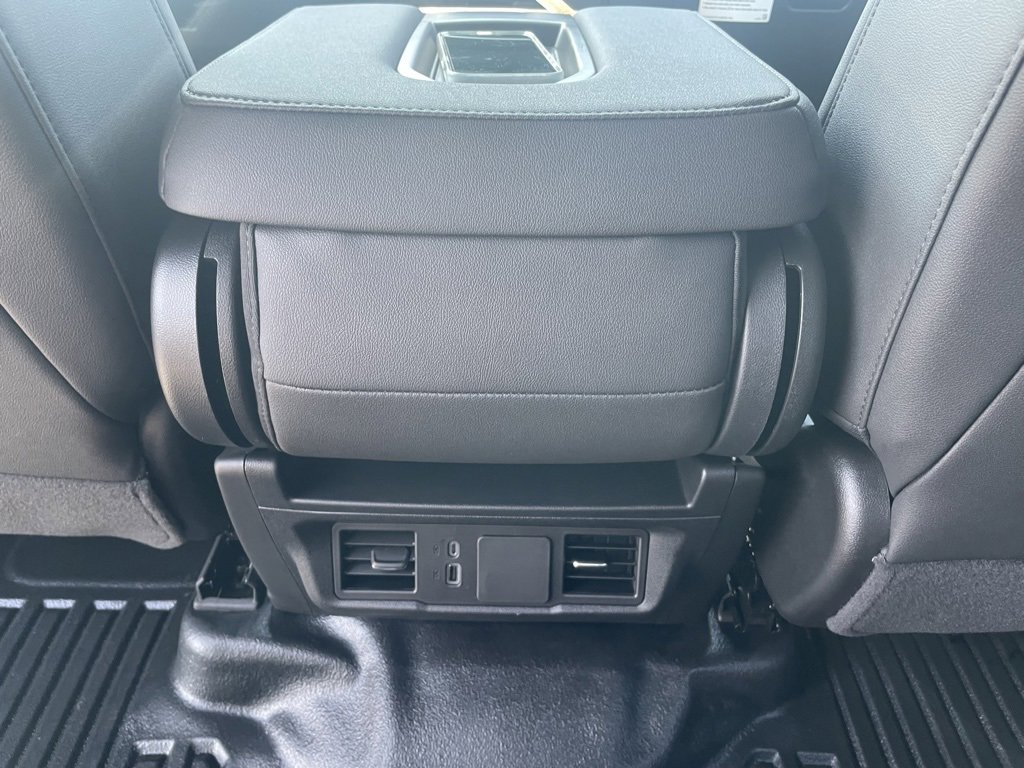 New 2025 GMC Sierra 2500 Pro w/ Convenience Package image 27