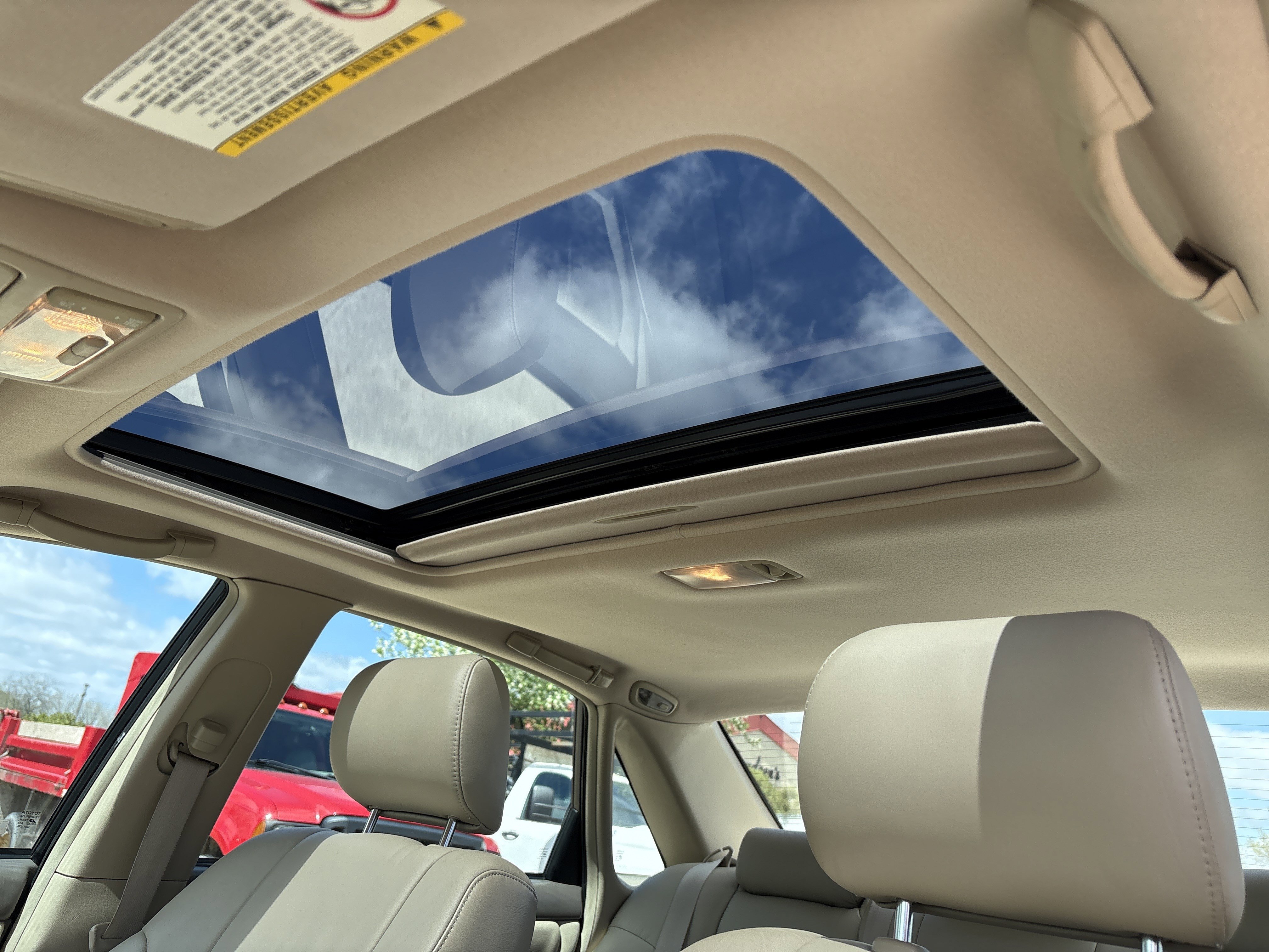 Used 2003 Toyota Avalon XLS image 16