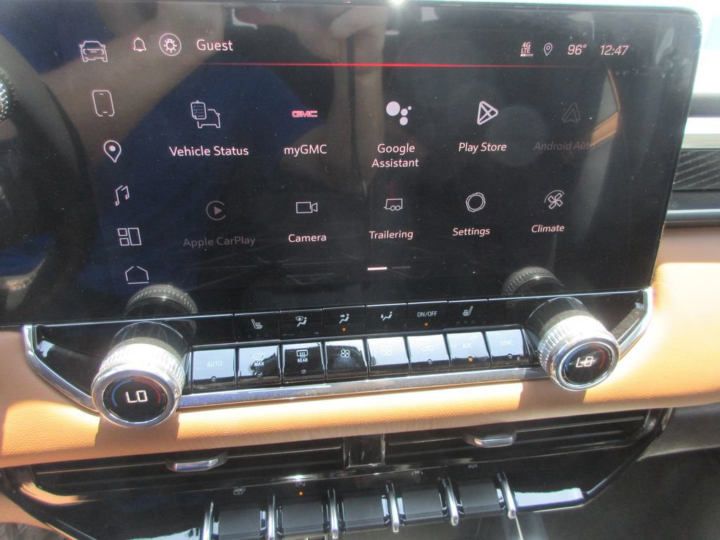 New 2026 GMC Canyon AT4 AWD/4WD image 16