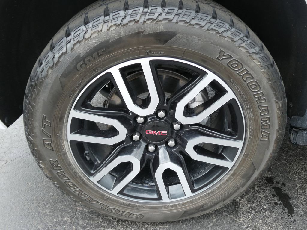Certified 2023 GMC Yukon AT4 w/ AT4 Premium Package image 10