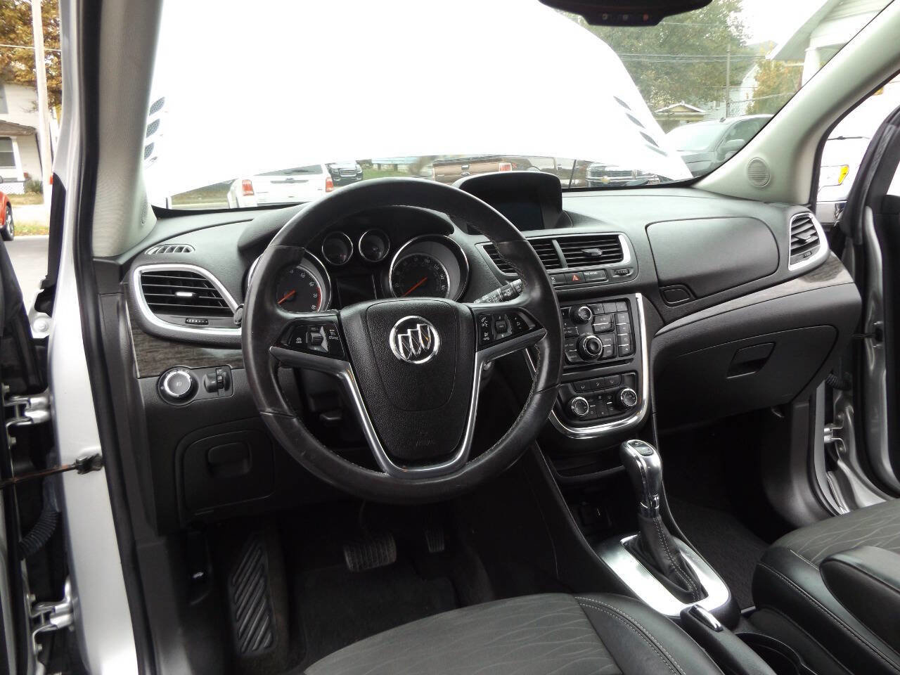 Used 2016 Buick Encore Sport Touring image 17