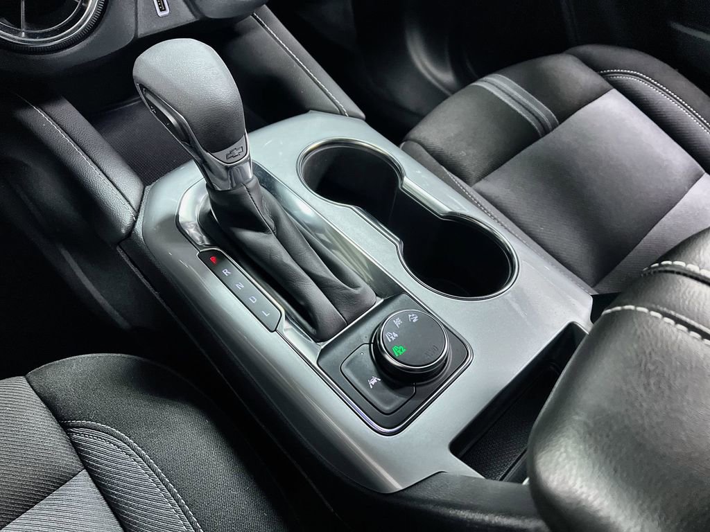 Used 2025 Chevrolet Blazer LT image 37
