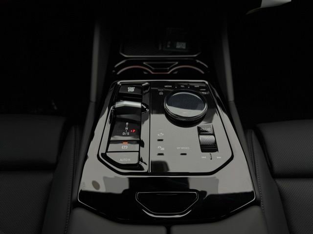 New 2026 BMW 530i xDrive w/ Premium Package image 32