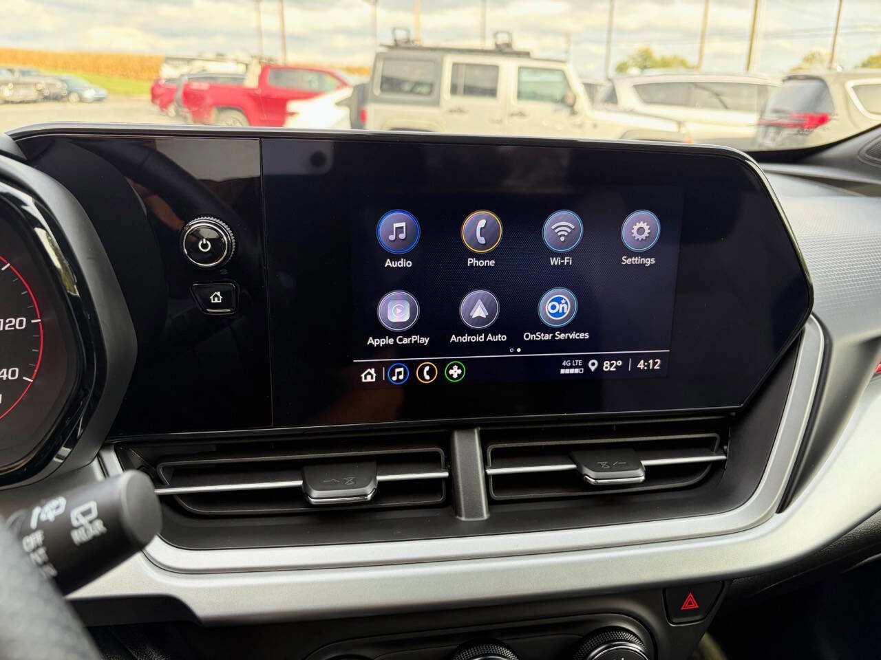 Used 2024 Chevrolet Trax RS w/ Driver Confidence Package image 19