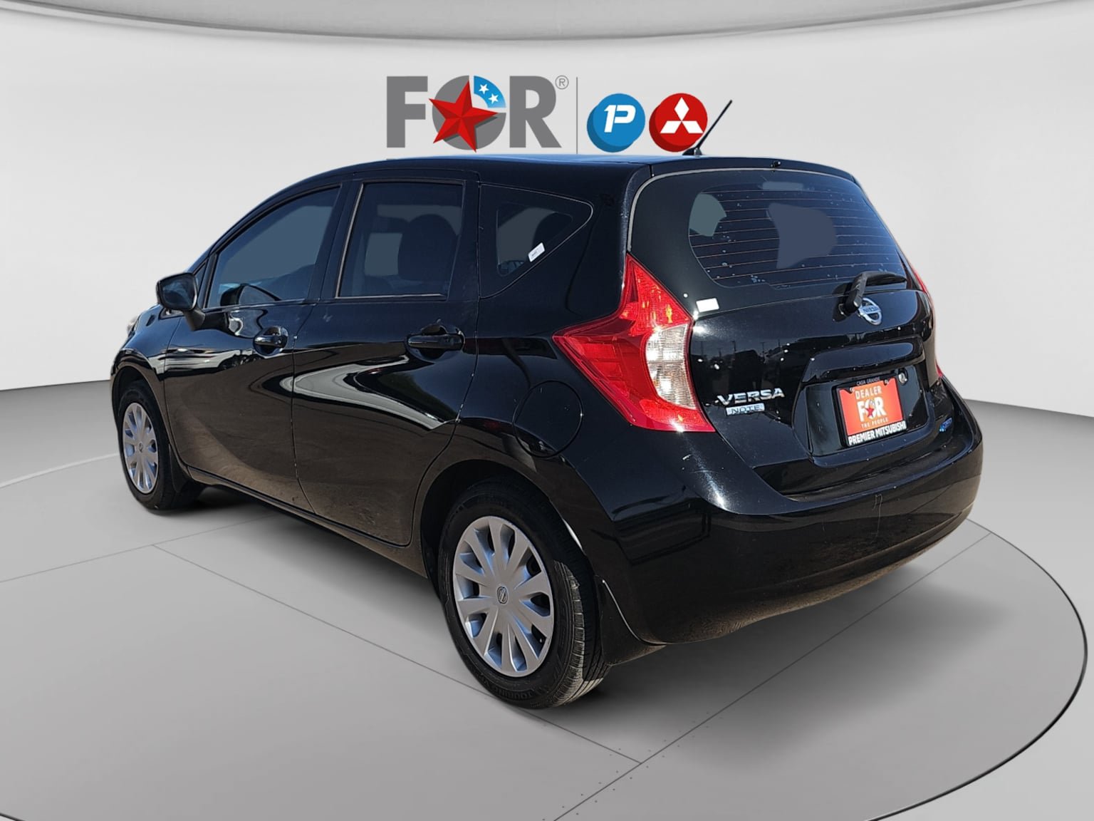 Used 2015 Nissan Versa Note S Plus FWD image 3