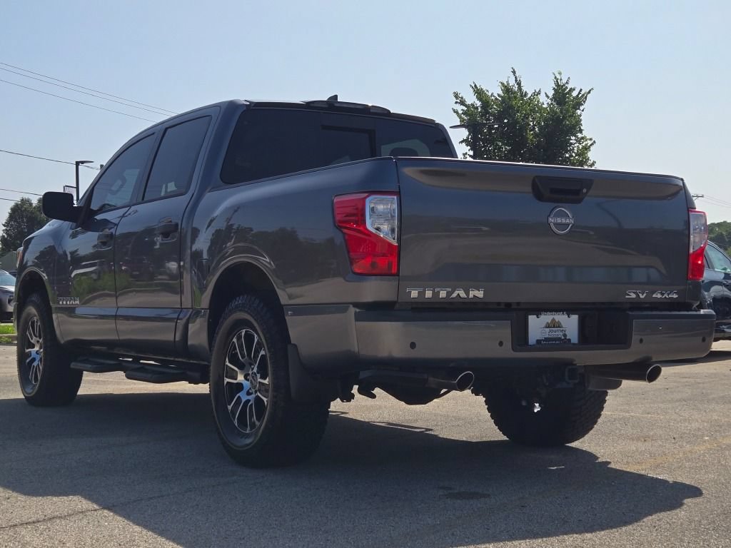 Used 2024 Nissan Titan SV w/ SV Convenience Package AWD/4WD image 16