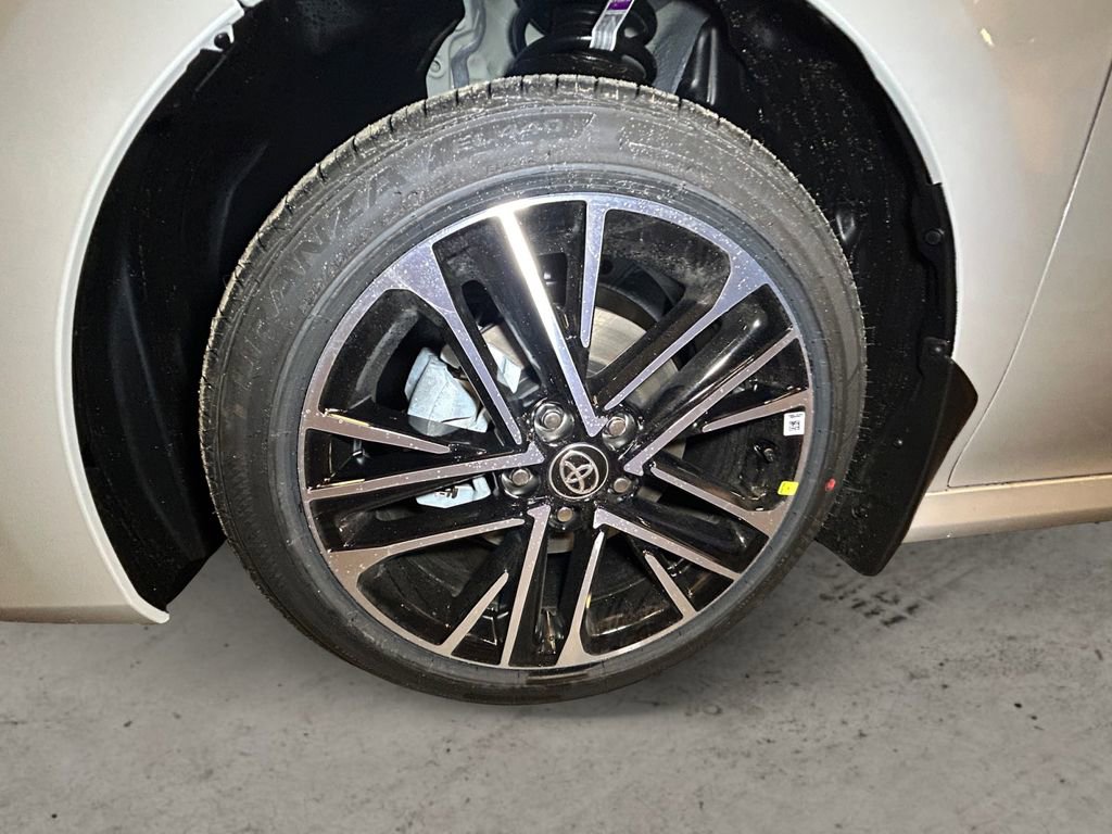 New 2026 Toyota Camry XLE image 14