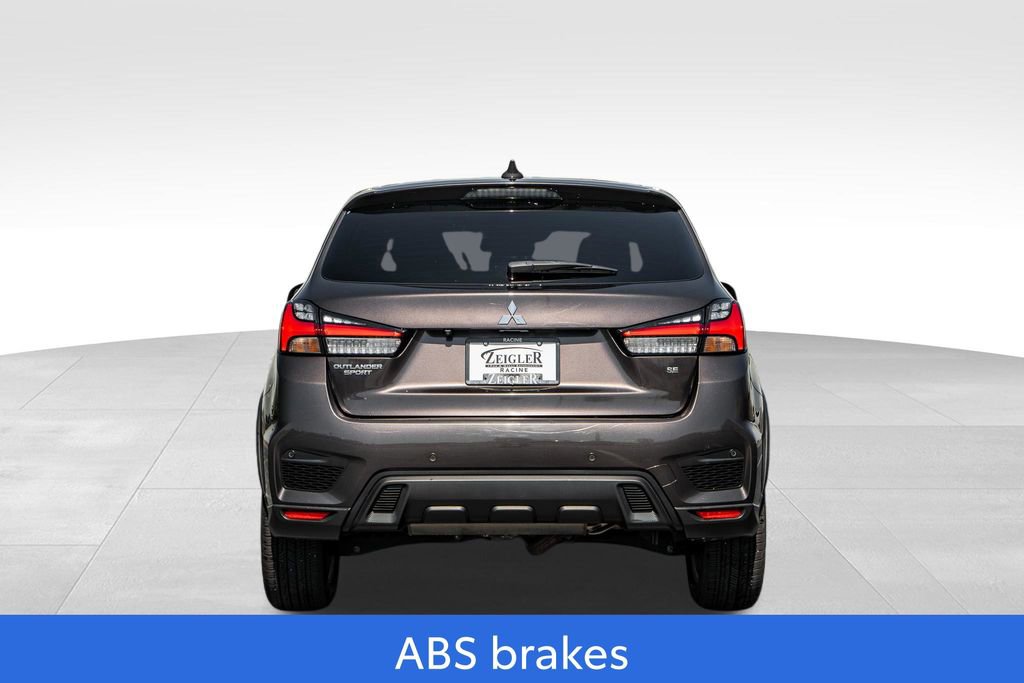 Used 2021 Mitsubishi Outlander Sport SE AWD/4WD image 6