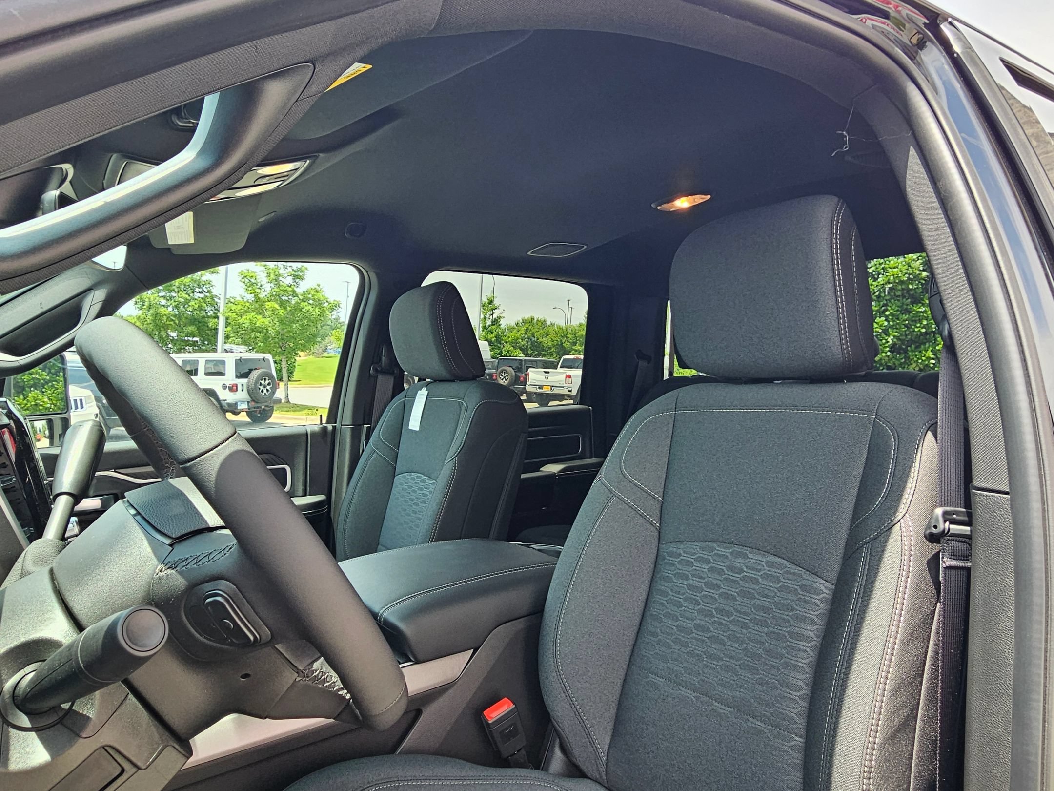 New 2026 RAM 2500 Big Horn AWD/4WD image 20
