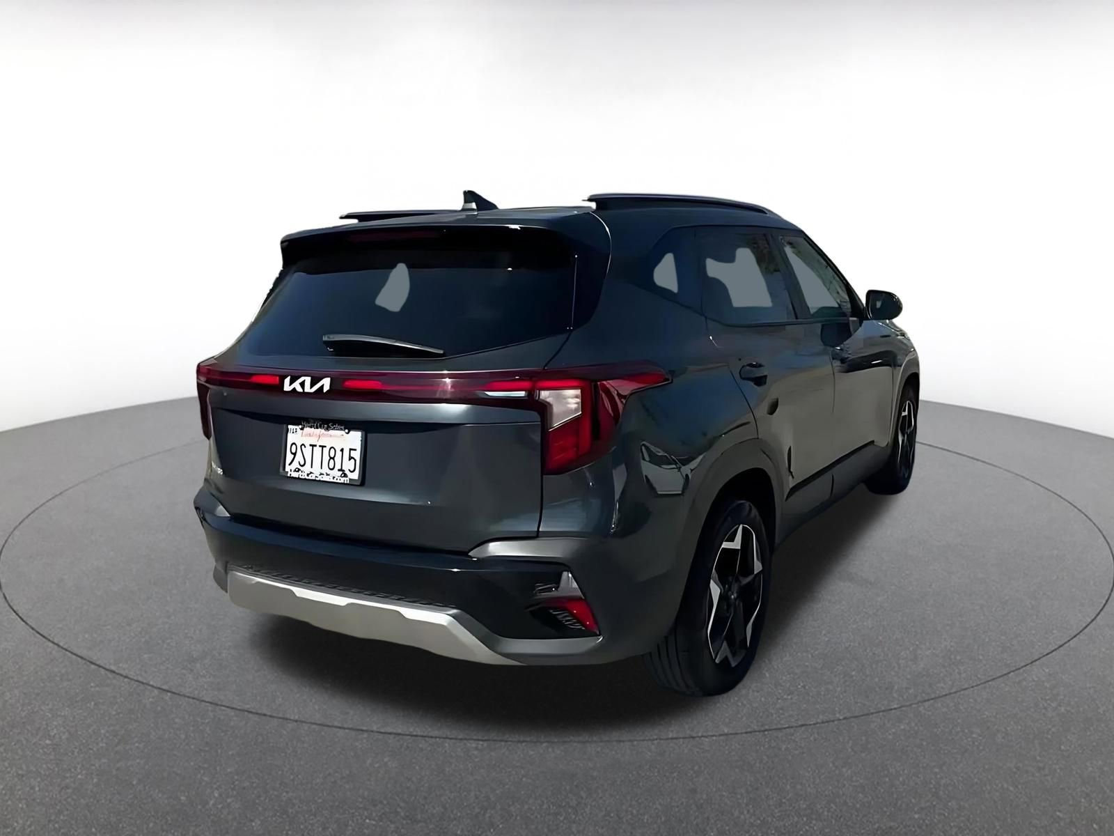 Used 2025 Kia Seltos S image 15