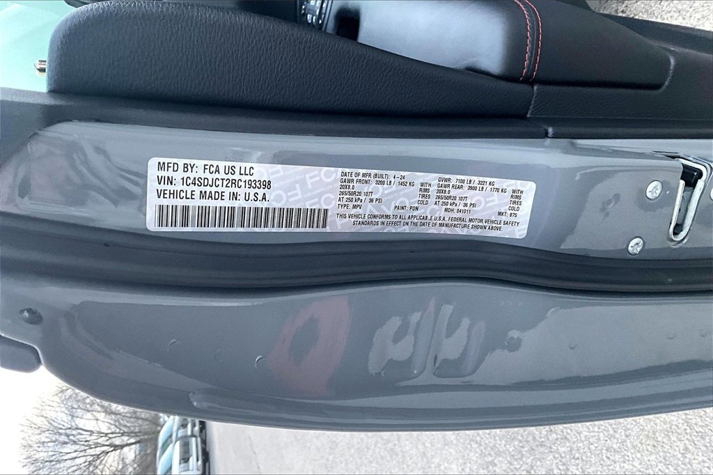 Used 2024 Dodge Durango R/T image 36