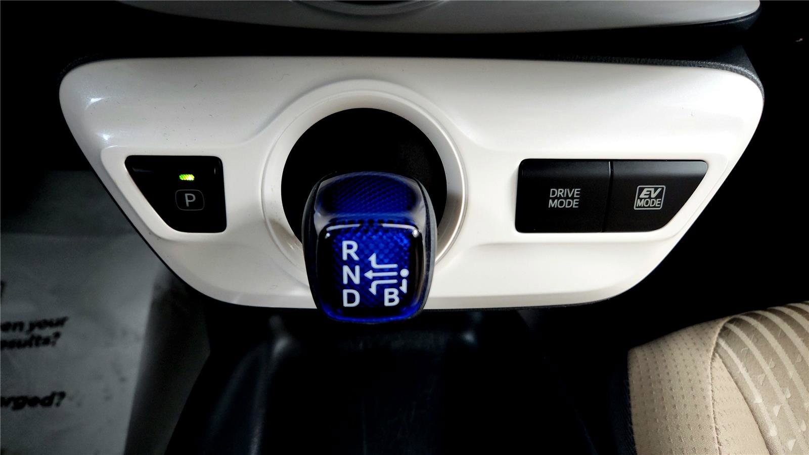 Used 2017 Toyota Prius Two image 28