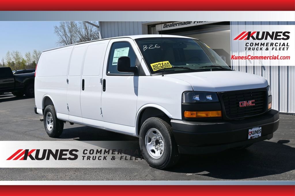 New 2026 GMC Savana 3500 Extended RWD image 1
