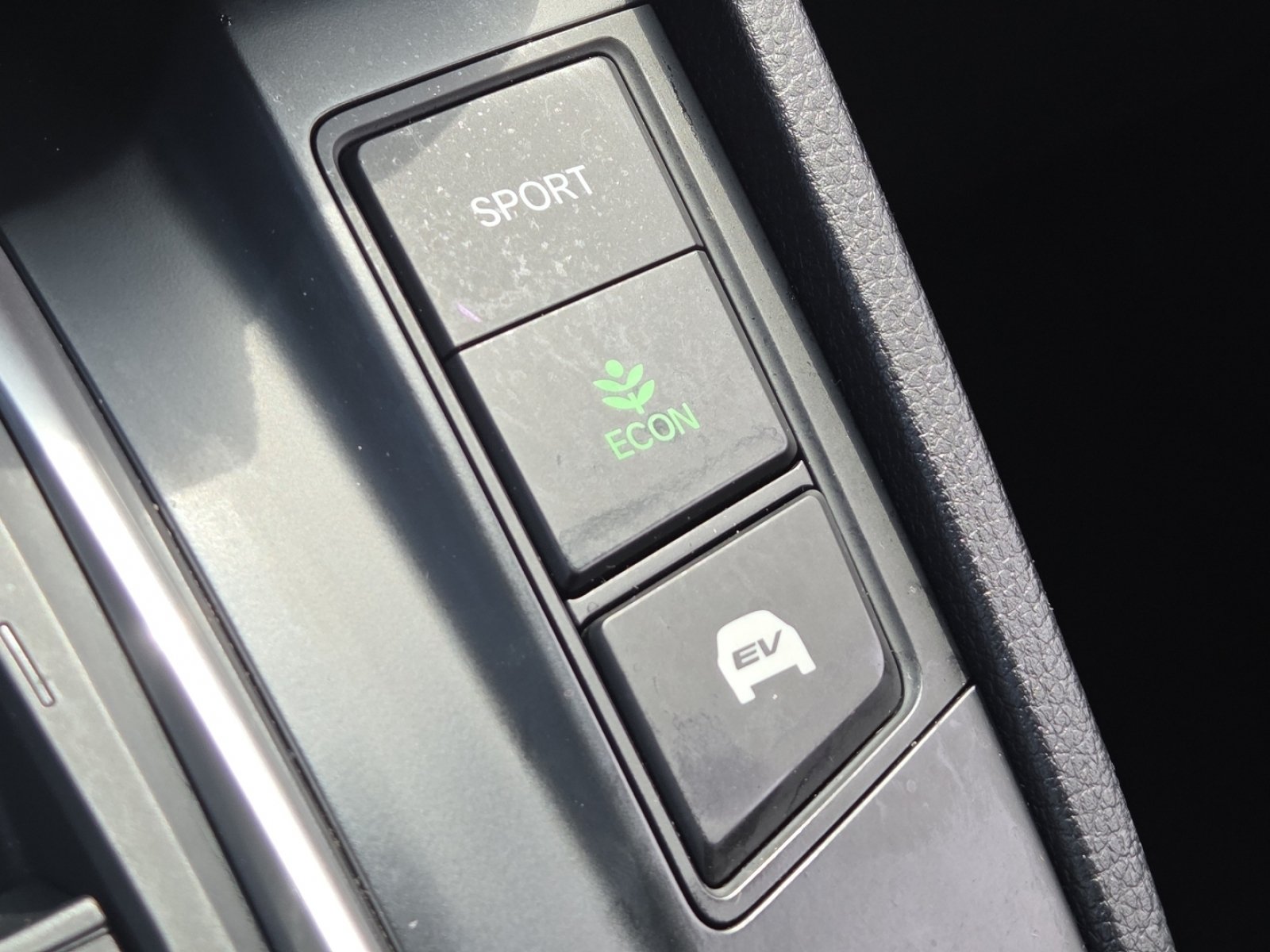 Used 2022 Honda CR-V EX image 6