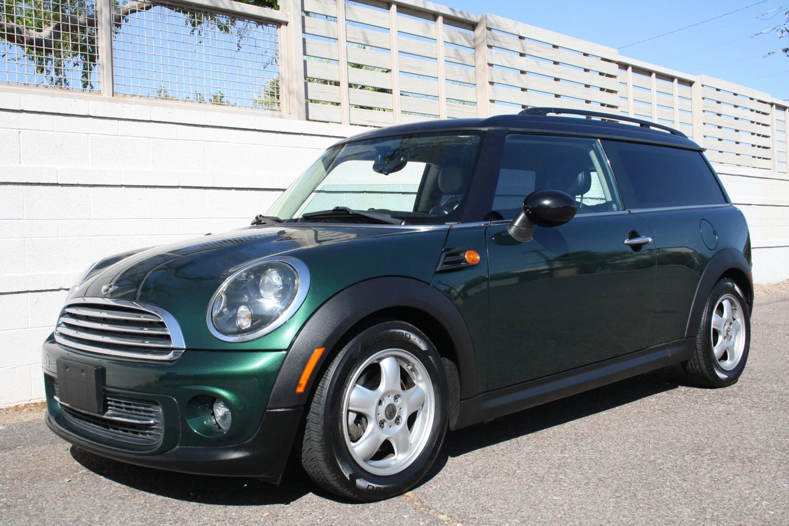 Used 2011 MINI Cooper Clubman image 21