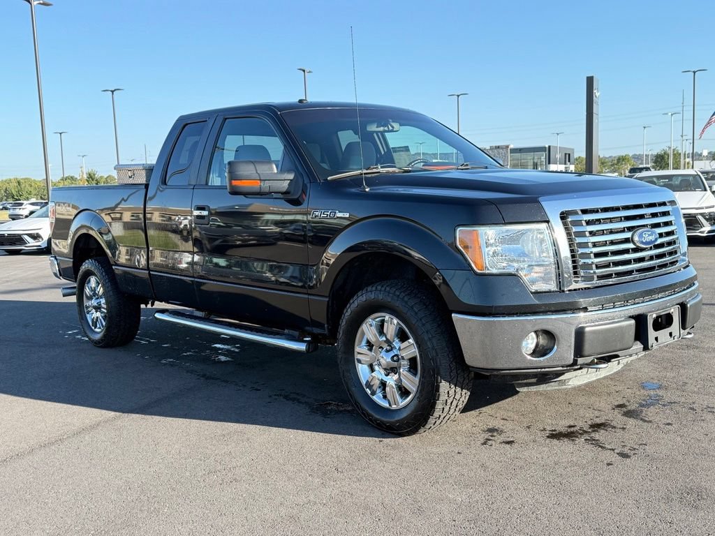 Used 2011 Ford F150 XLT w/ XLT Chrome Pkg AWD/4WD image 3