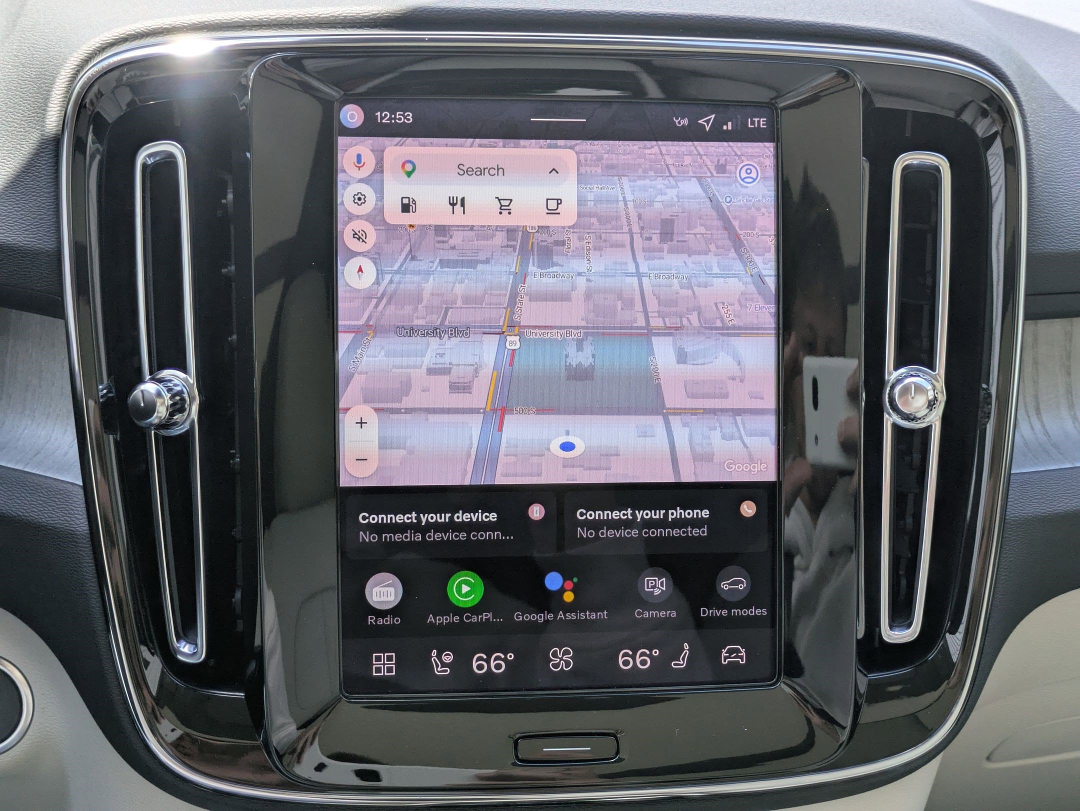 New 2026 Volvo XC40 B5 Plus w/ Climate Package image 11