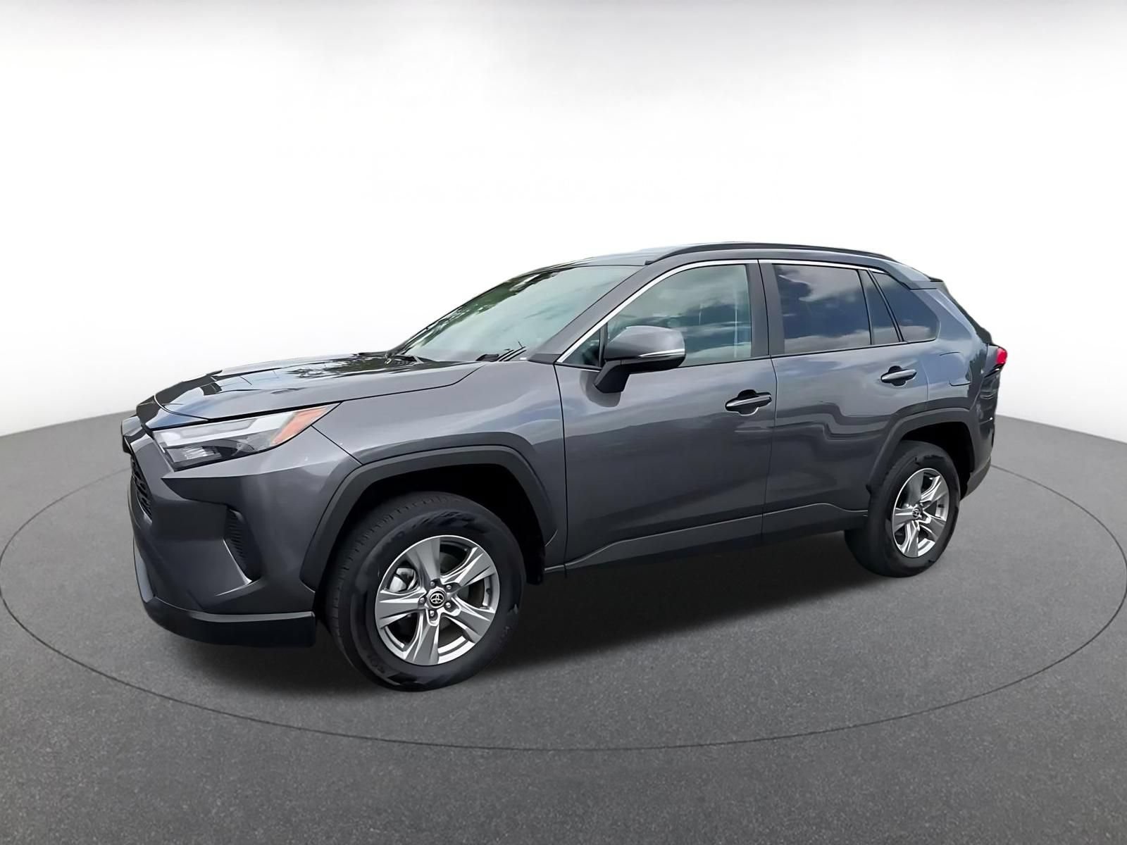 Used 2024 Toyota RAV4 XLE w/ Convenience Package AWD/4WD image 7