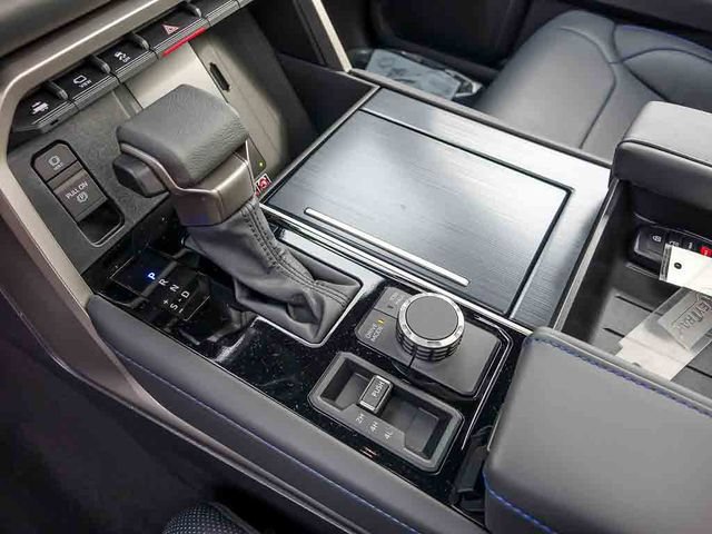 New 2026 Toyota Tundra Platinum AWD/4WD image 25