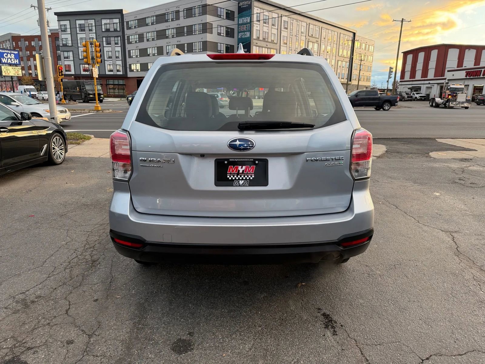 Used 2017 Subaru Forester 2.5i w/ Alloy Wheel Package image 5