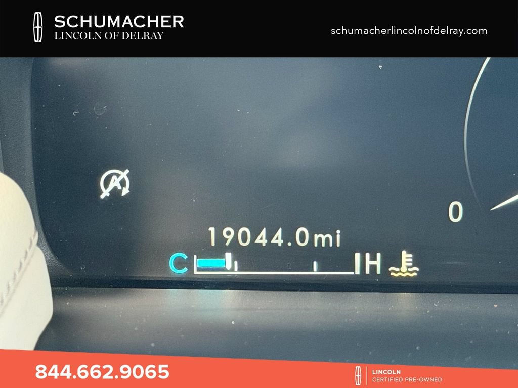 Certified 2023 Lincoln Nautilus AWD w/ Premium Package image 29