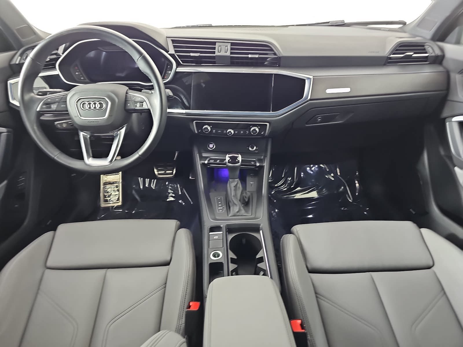 Used 2024 Audi Q3 2.0T Premium Plus AWD/4WD image 11