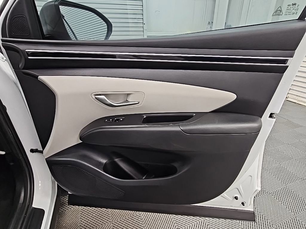 Used 2022 Hyundai Tucson SEL image 36