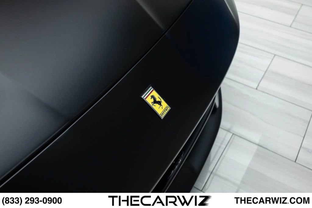 Used 2022 Ferrari Portofino M RWD image 4