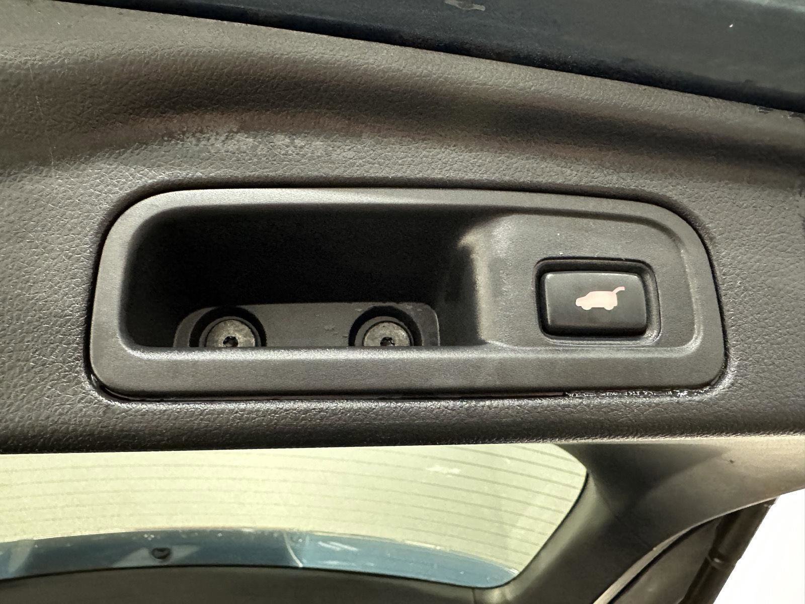 Used 2016 Honda Pilot EX-L image 32