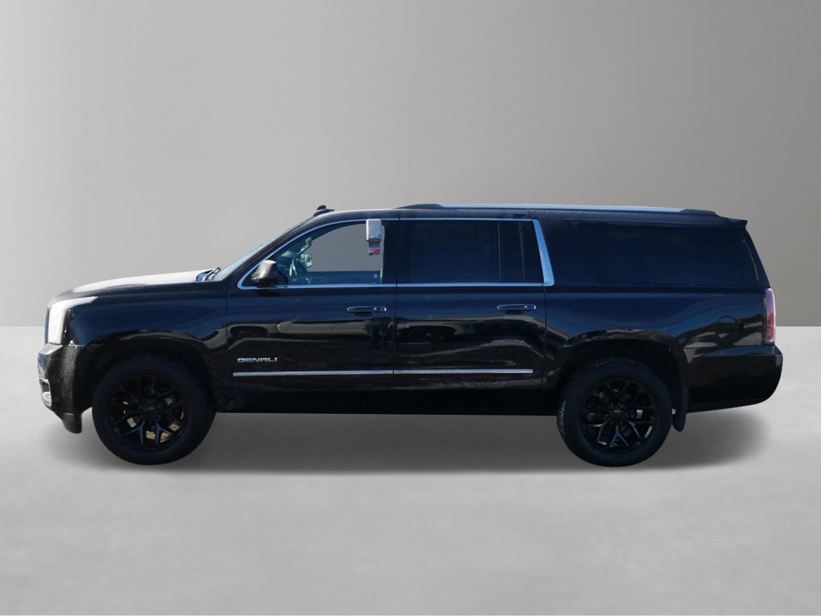 Used 2019 GMC Yukon XL Denali w/ Denali Ultimate Package image 6