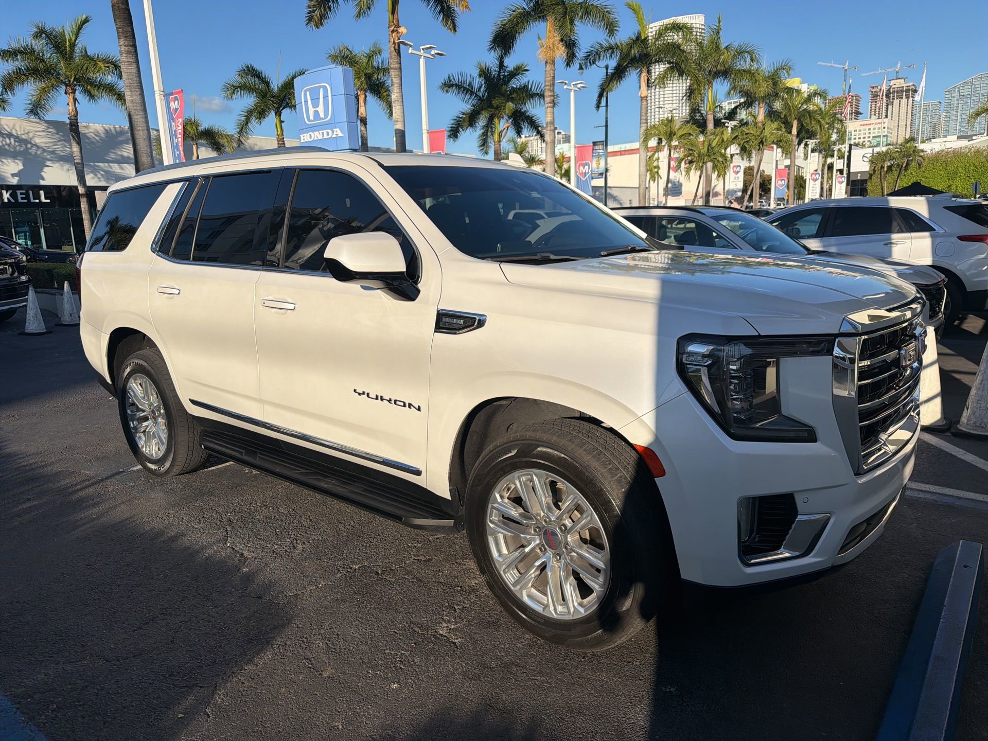 Used 2023 GMC Yukon SLT video 2