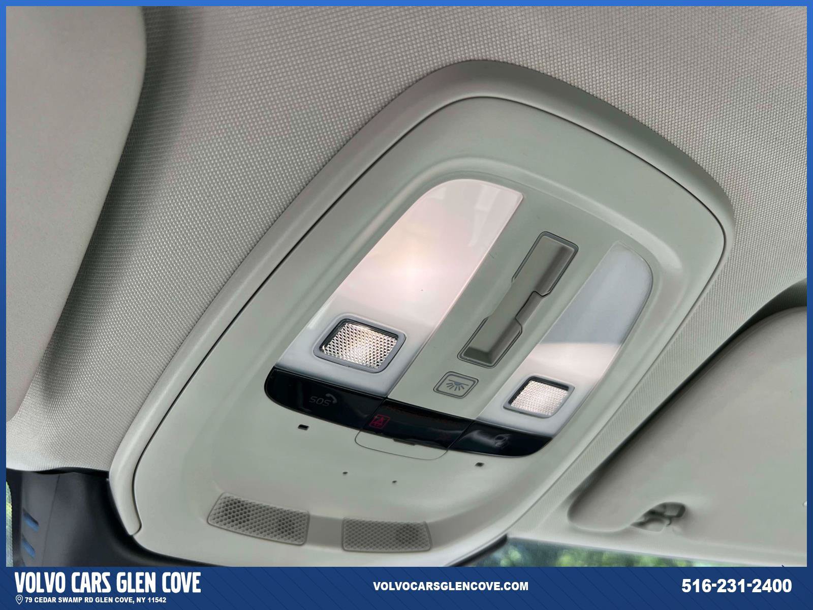 Certified 2024 Volvo XC60 B5 Ultimate w/ Protection Package Premier AWD/4WD image 30