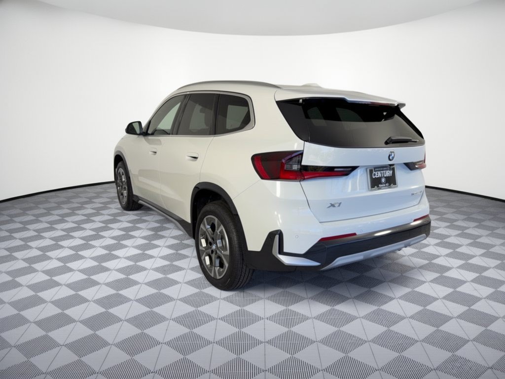 New 2027 BMW X1 xDrive28i AWD/4WD image 3