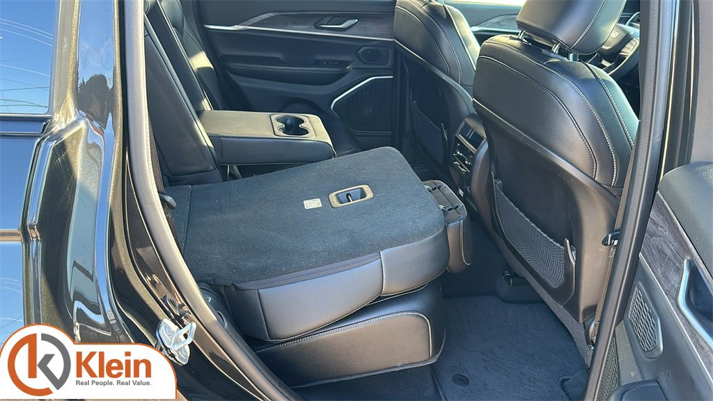 Used 2024 Jeep Grand Cherokee Limited w/ Trailer Tow Package image 30