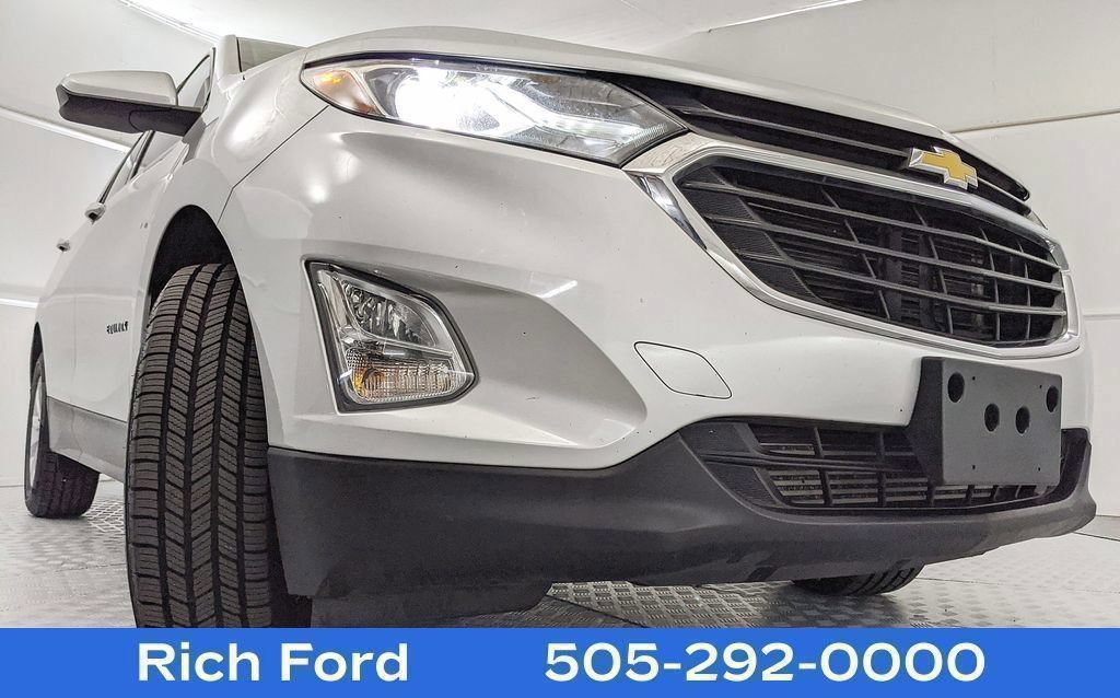 Used 2020 Chevrolet Equinox LT FWD image 22