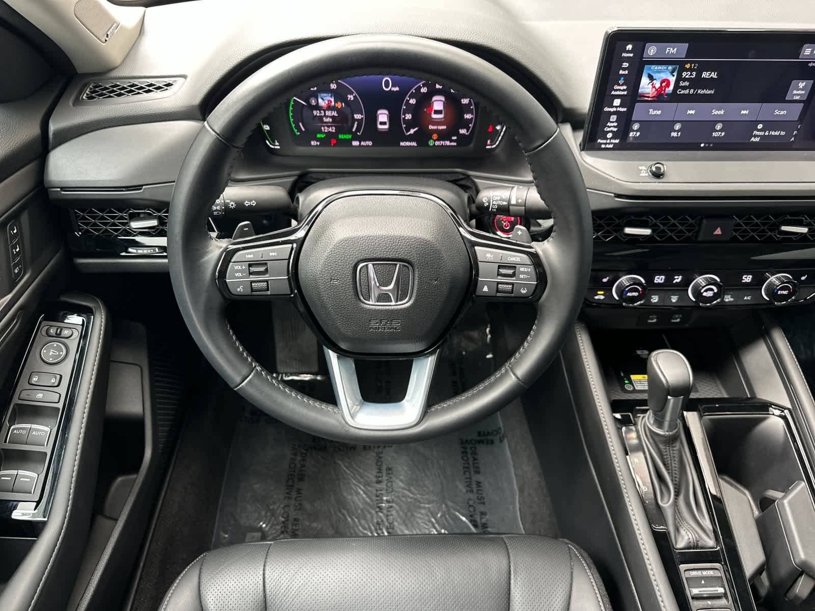 Used 2023 Honda Accord Touring image 15