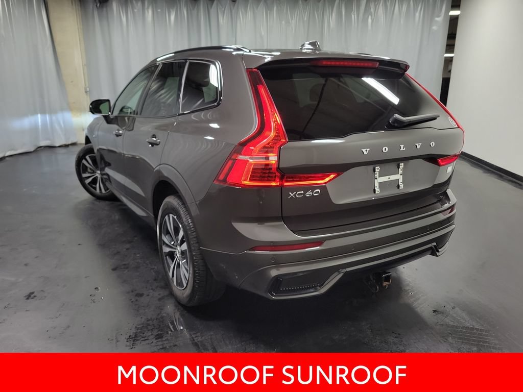 Used 2024 Volvo XC60 T8 Core AWD/4WD image 6