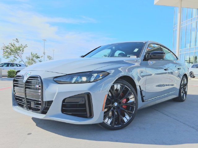 New 2027 BMW M440i w/ Premium Package RWD image 2
