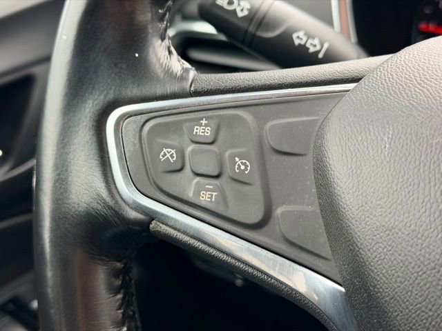 Used 2019 Chevrolet Equinox LT w/ Sun & Navigation Package image 9